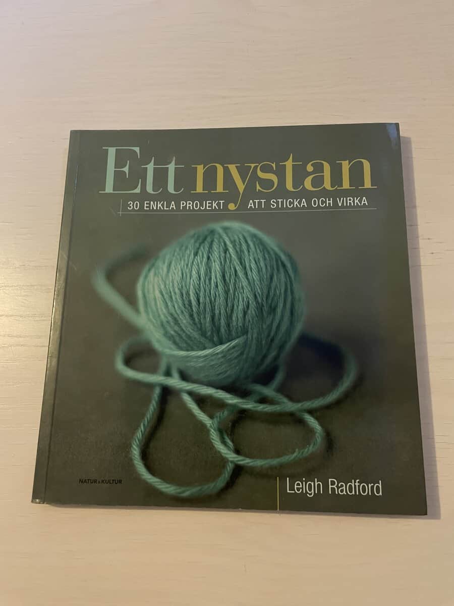 Leigh Radford : Ett nystan - 30 enkla projekt att sticka och virka