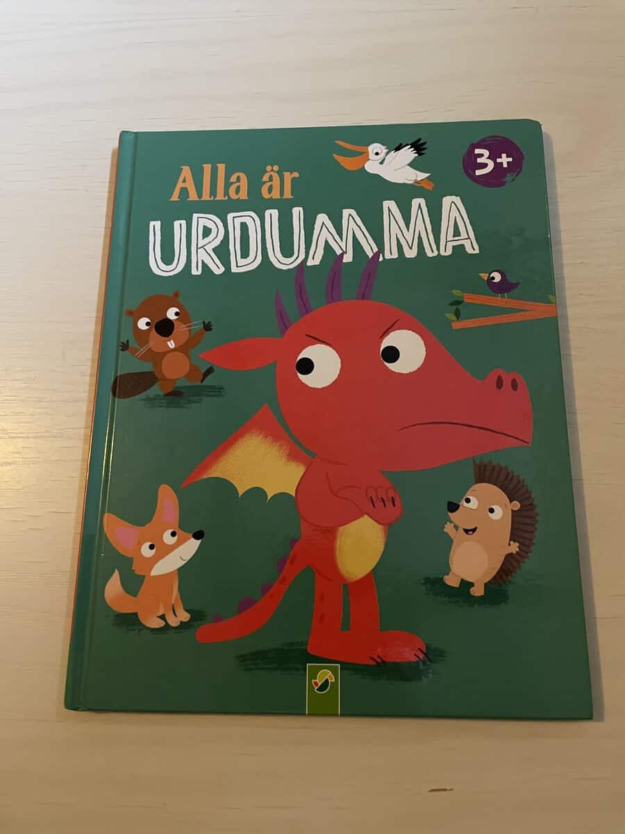 Lena Steinfeld : Alla är urdumma