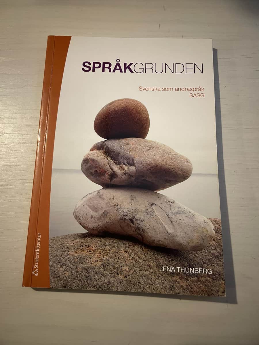 Lena Thunberg : Språkgrunden