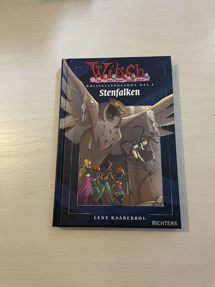 Lene Kaaberbøl : Kristallfåglarna Del I (1) - Stenfalken