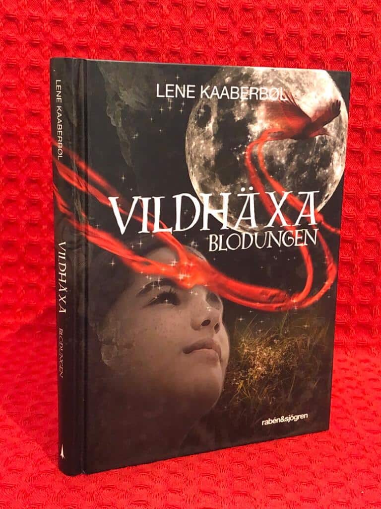 Lene Kaaberbøl : Vildhäxa
