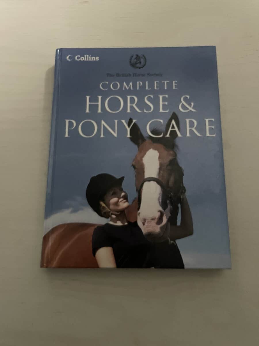 Lesley Bayley : Complete Horse & Pony Care