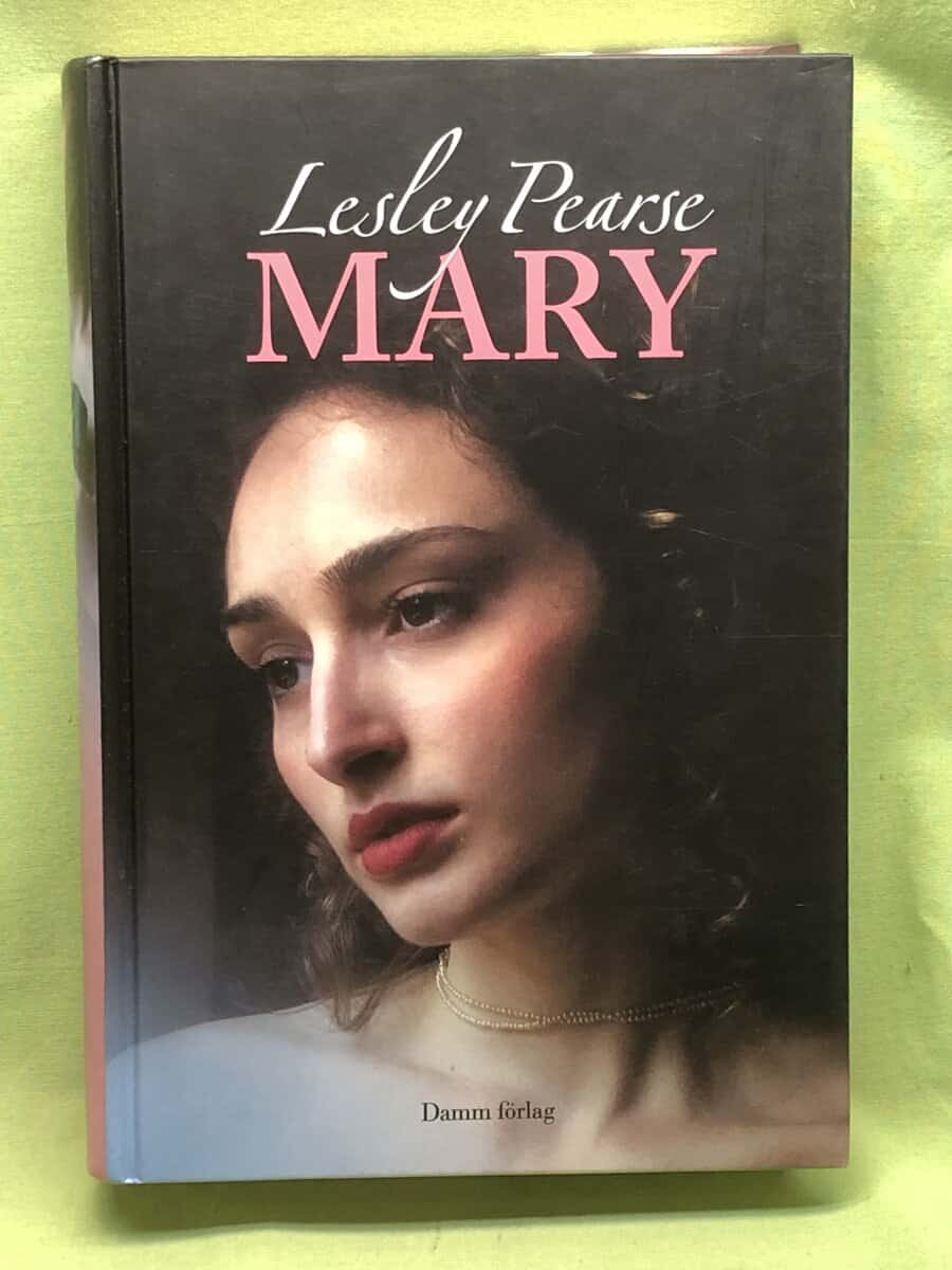Lesley Pearse : Mary