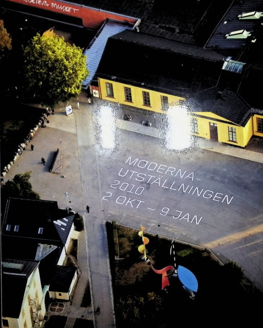 NITTVE LARS, LIEW FREDRIK, SANDQVIST GERTRUD, ROSENDAHL LISA, EMAUTO EME, HOLMSTRAND LEIF, LARSSON KARL. : Moderna Utställningen 2010, 2 okt - 9 jan.