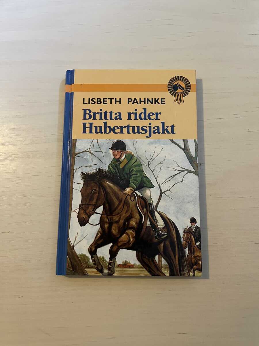 Lisbeth Pahnke : Britta rider Hubertusjakt