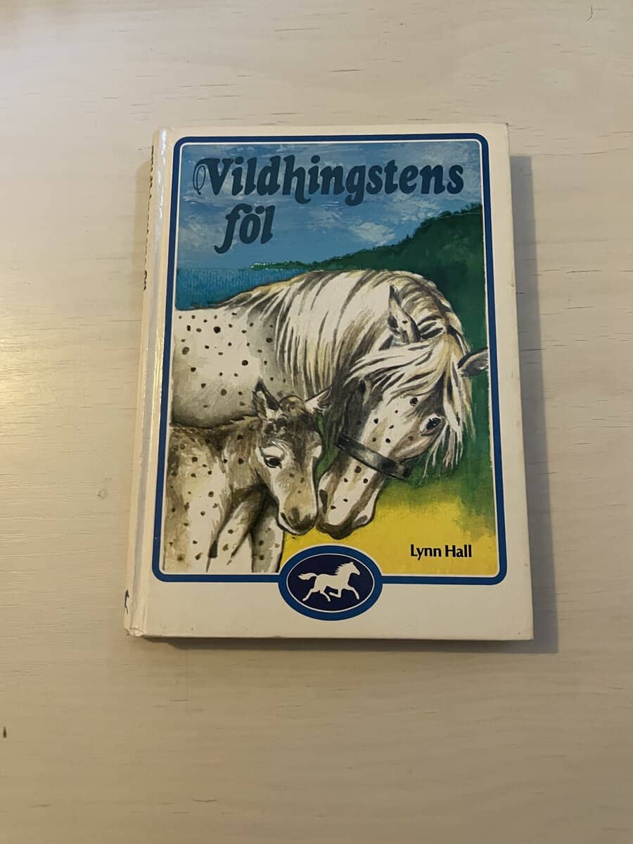 Lynn Hall : Vildhingstens föl