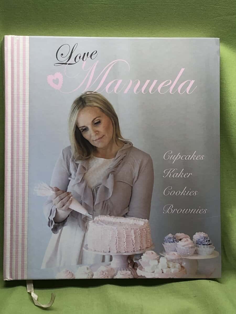 Manuela Kjeilen : Love, Manuela