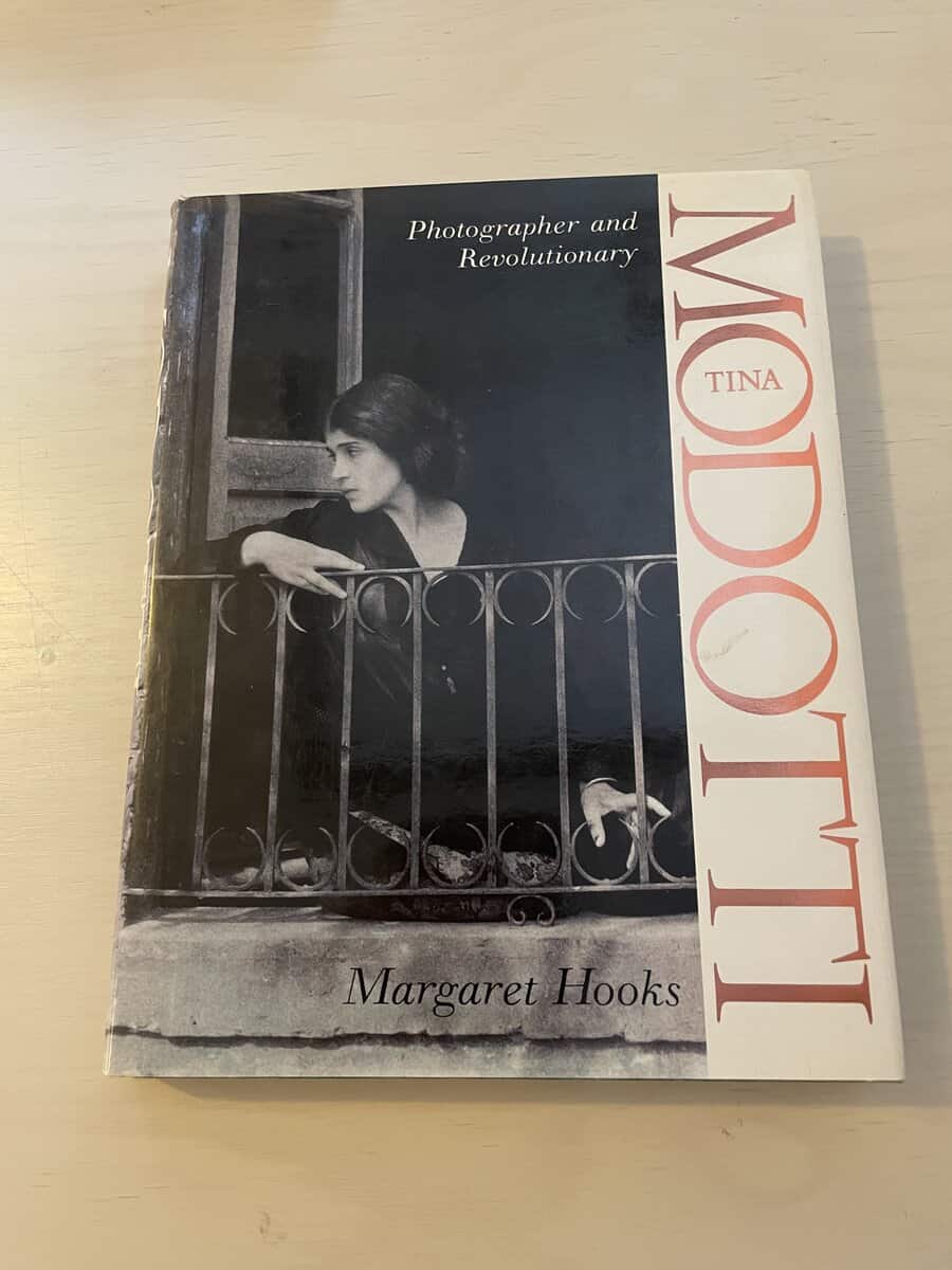 Margaret Hooks : Tina Modotti