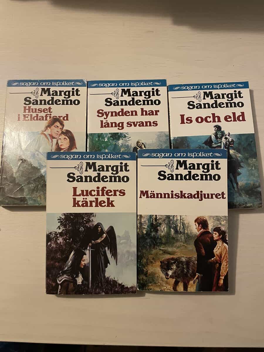 Margit Sandemo : Sagan om Isfolket 26-30 - Huset i Eldafjord - Synden har lång svans - Is och eld - Lucifers kärlek - Människodjuret