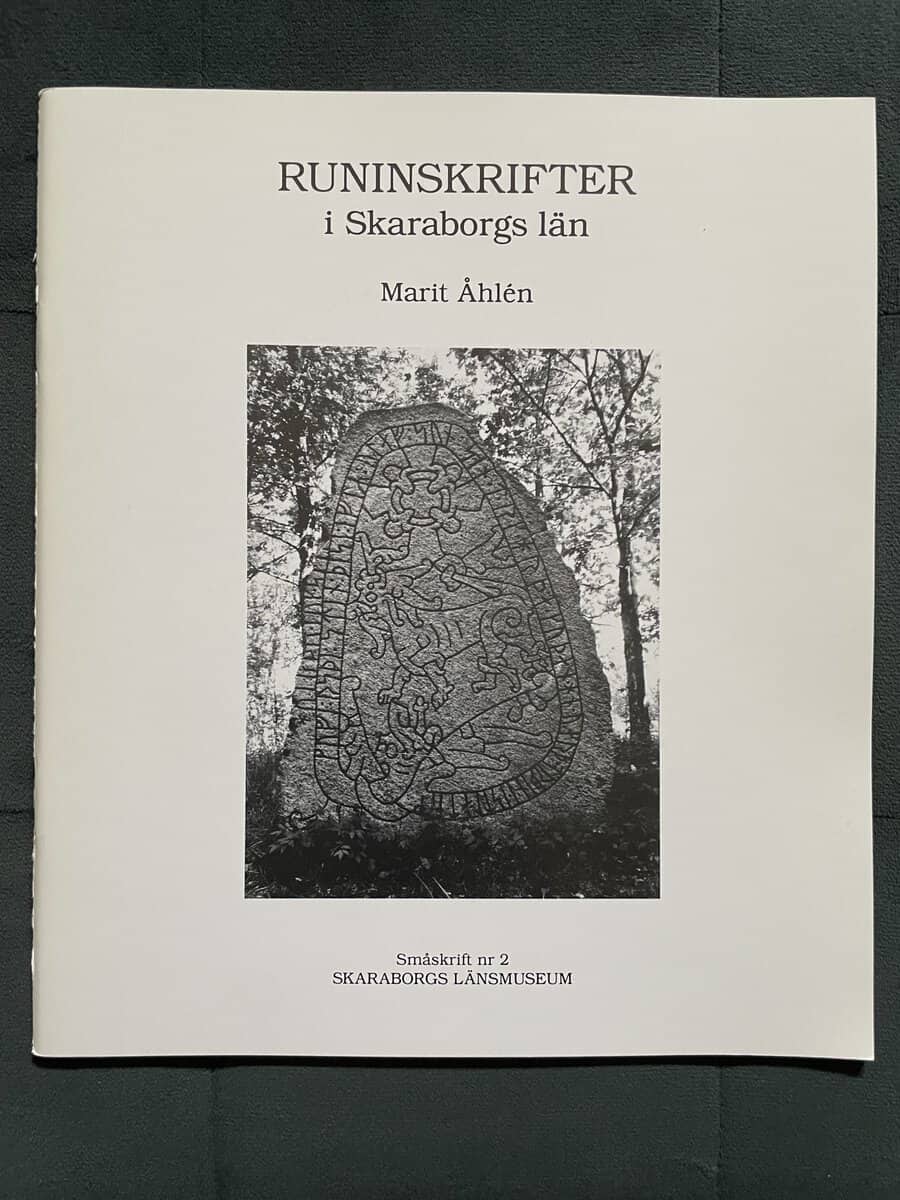 Marit Åhlén : Runinskrifter i Skaraborgs län