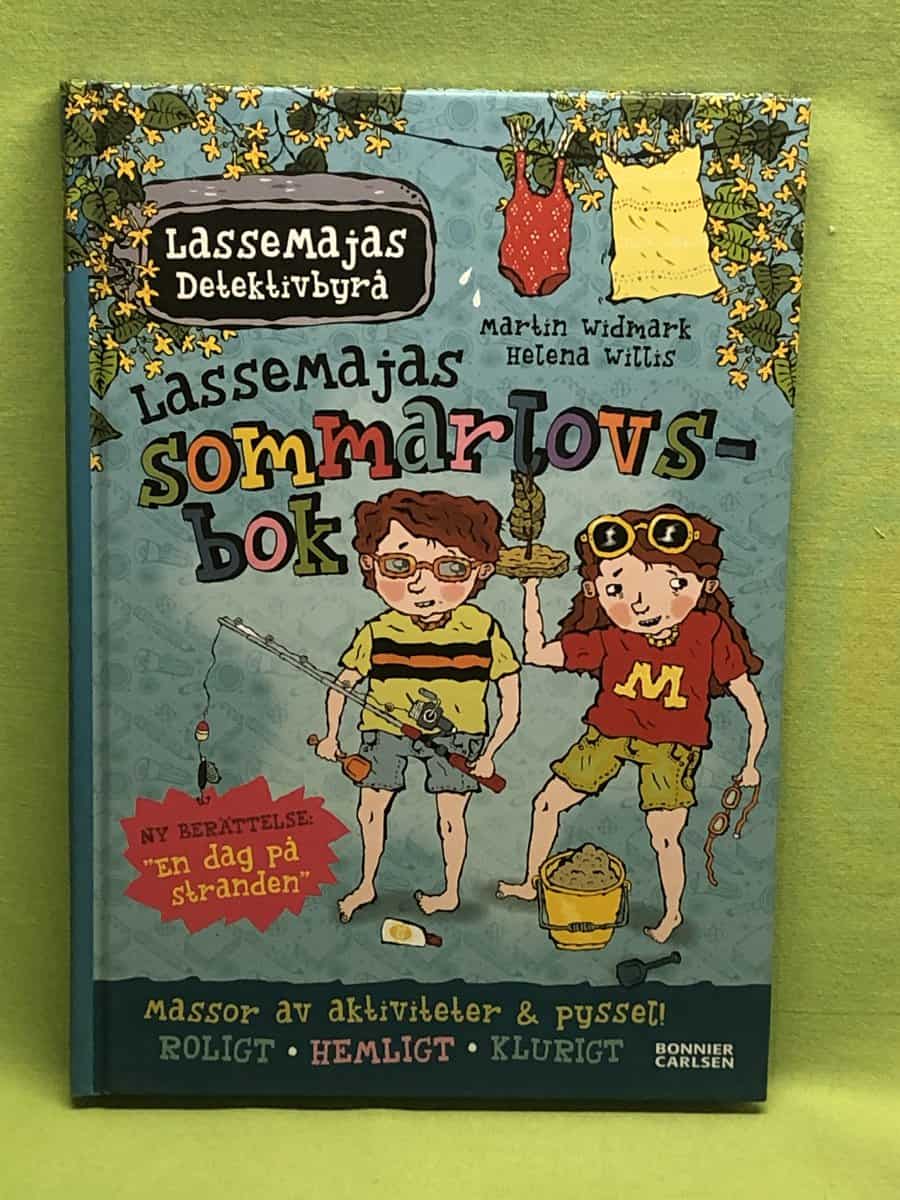 Martin Widmark : LasseMajas sommarlovsbok - 'En dag på stranden'