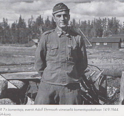 Martti Sinerma : Adolf Ehrnrooth. Sodan ja rauhan näyttämöllä