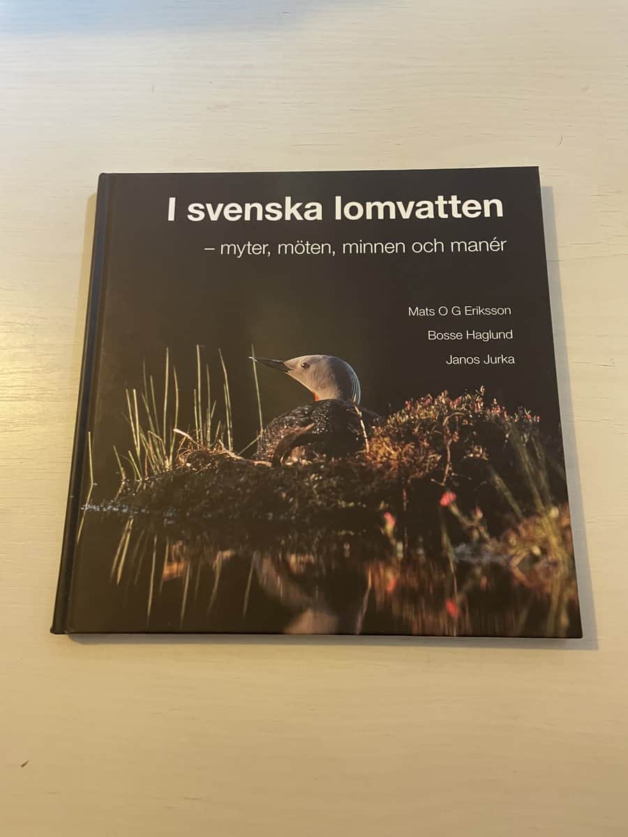 Mats O. G. Eriksson : I svenska lomvatten