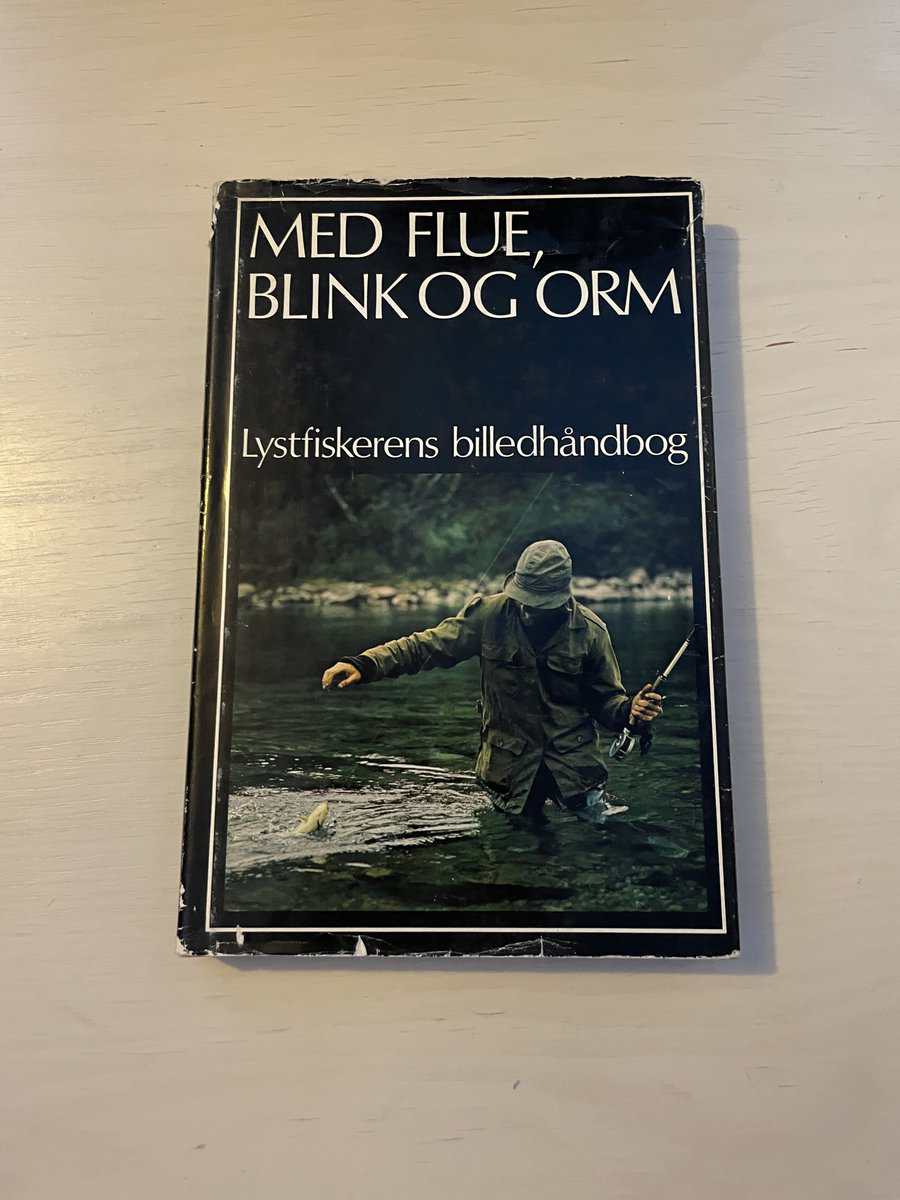 Med flue, blink og orm - Lystfiskerens billedhåndbog