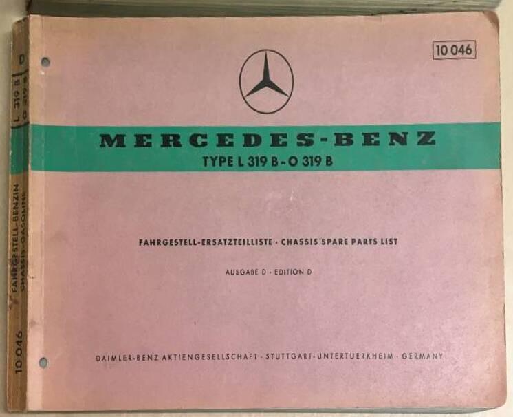 Mercedes reservdelsböcker - 319 B