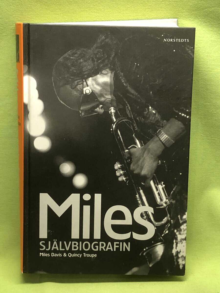 Miles Davis : Miles