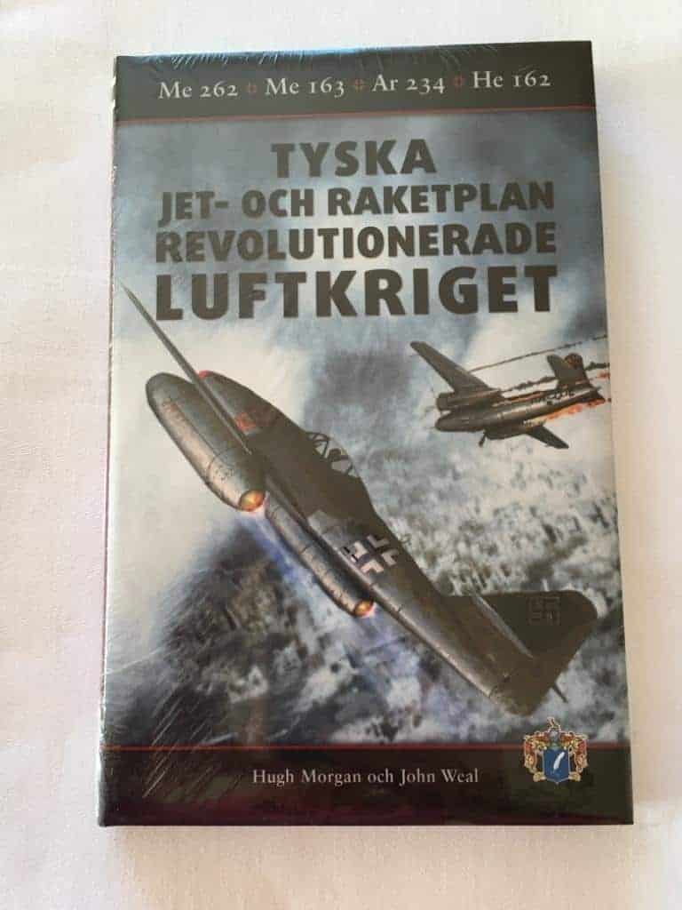 Morgan, Hugh ; Weal, John A. ; Dahlgren, Mikael ; Svenskt militärhistoriskt bibliotek : Tyska jet- och raketplan revolutionerade luftkriget