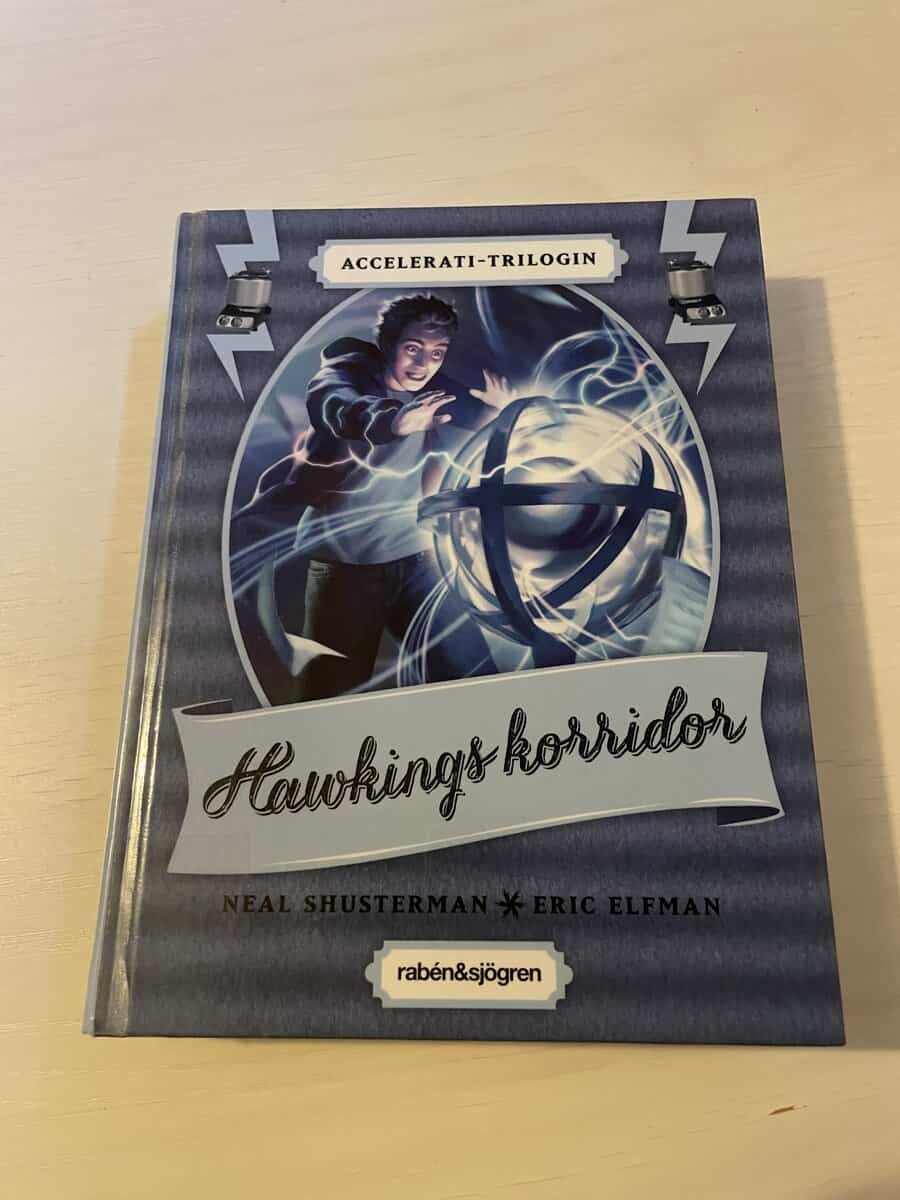 Shusterman, Neal, Elfman, Eric : Accelerati-trilogin 3 - Hawkings korridor