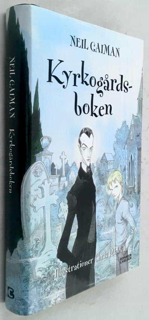 Neil Gaiman ; Chris Riddell : Kyrkogårdsboken