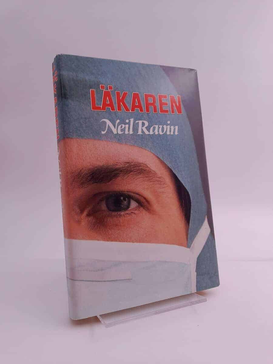 Neil Ravin : Läkaren