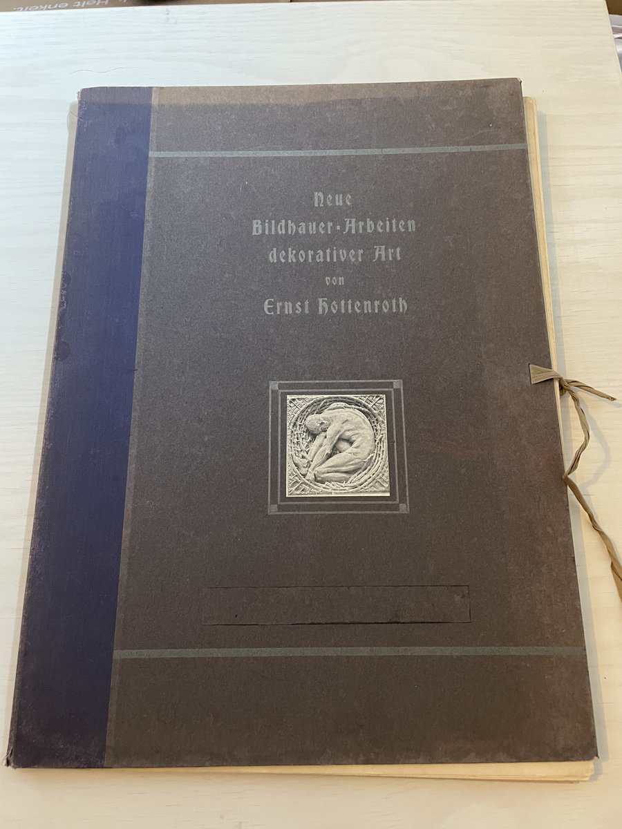 Neue Bildhauer-Arbeiten dekorativer Art von Ernst Hottenroth