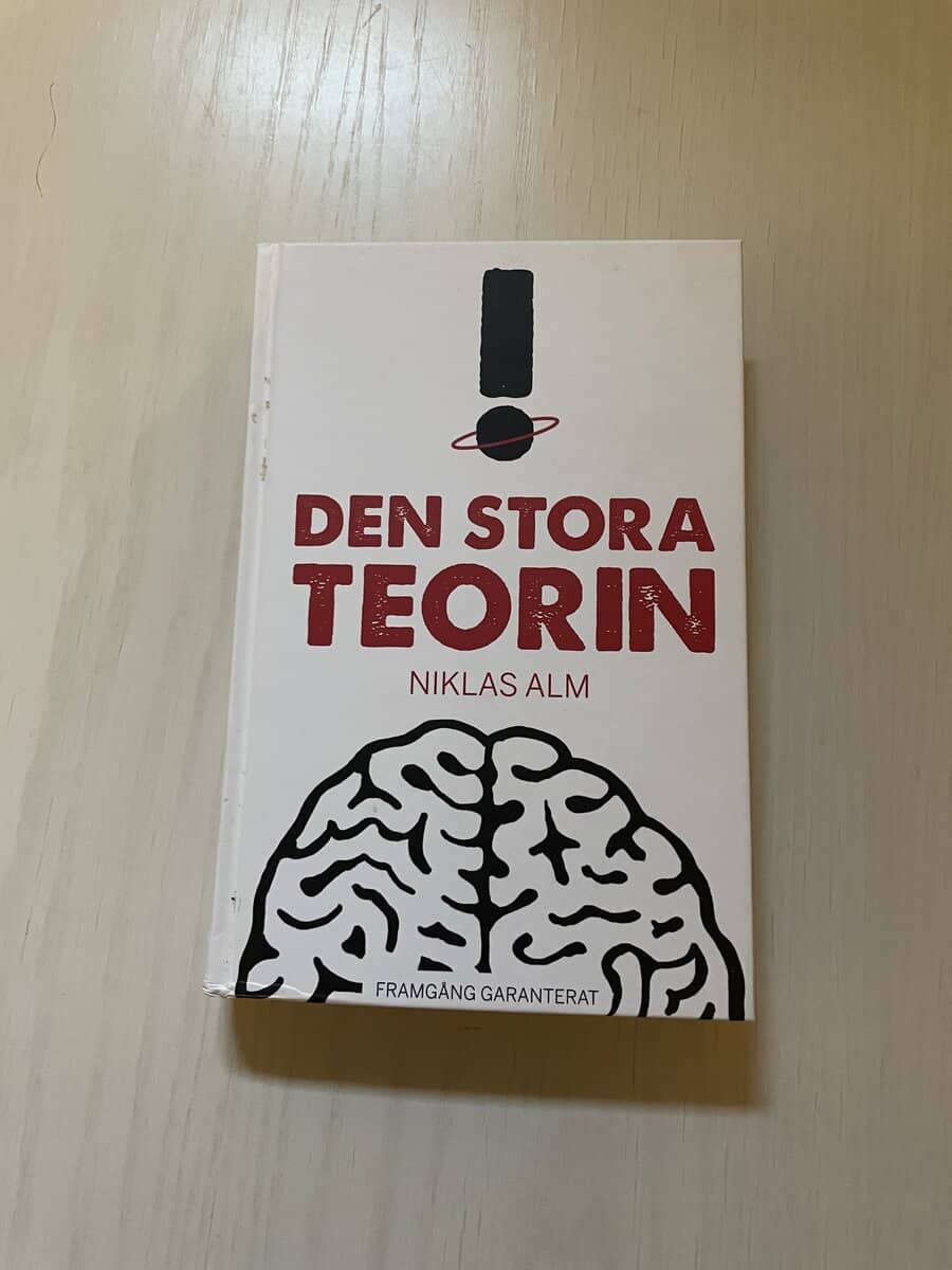 Niklas Alm : Den stora teorin