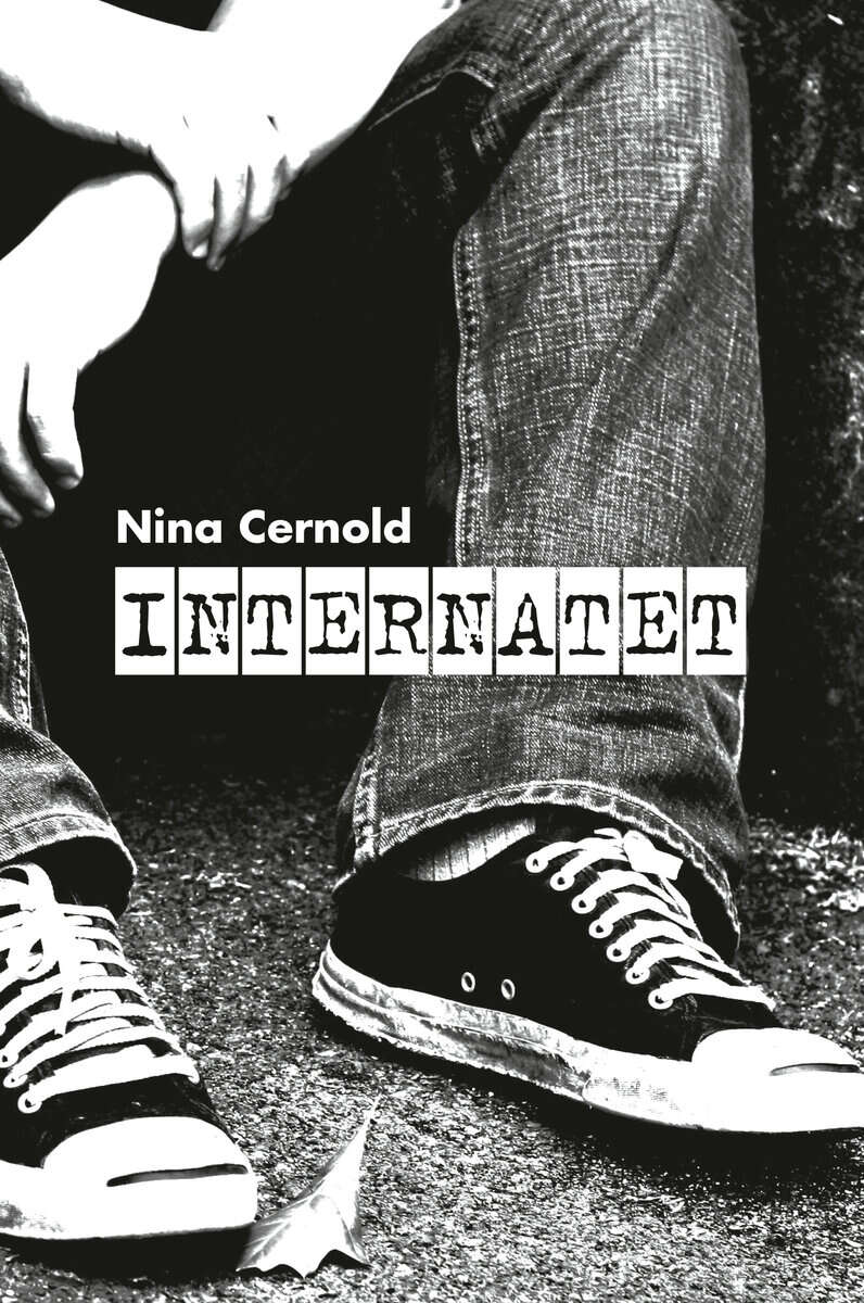 Nina Cernold : Internatet
