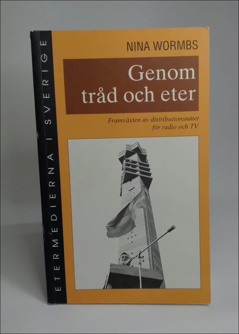 Nina Wormbs : Genom tråd och eter