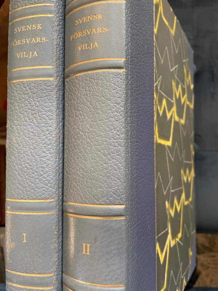 O. R. von Sydow. . : Svensk försvarsvilja. Arméns frivilliga befälsutbildning och dess historia. I - II.