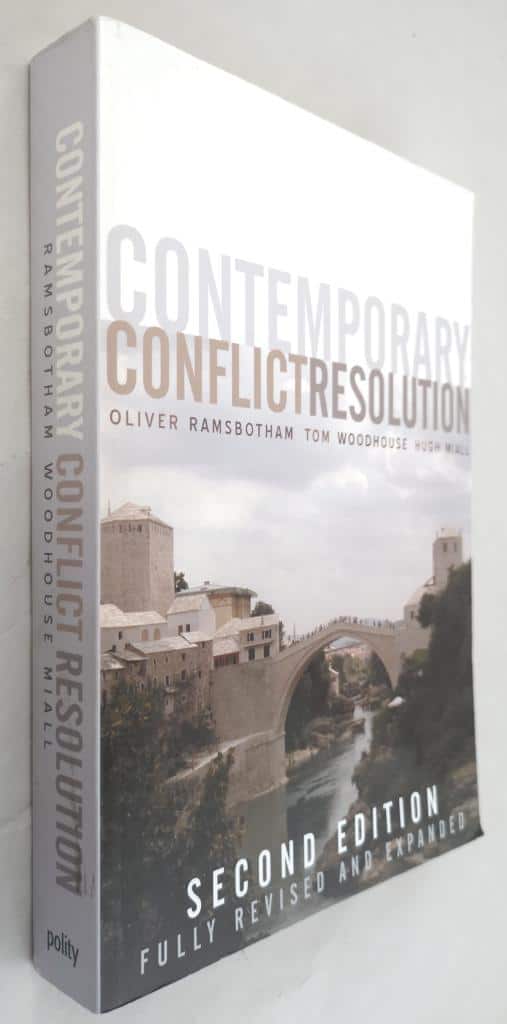 Oliver Ramsbotham ; Tom Woodhouse ; Hugh Miall : Contemporary conflict resolution