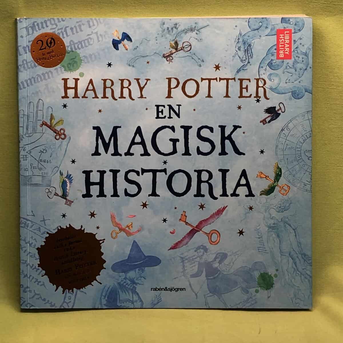 Olivia Lomenech Gill Jim Kay : Harry Potter en magisk historia