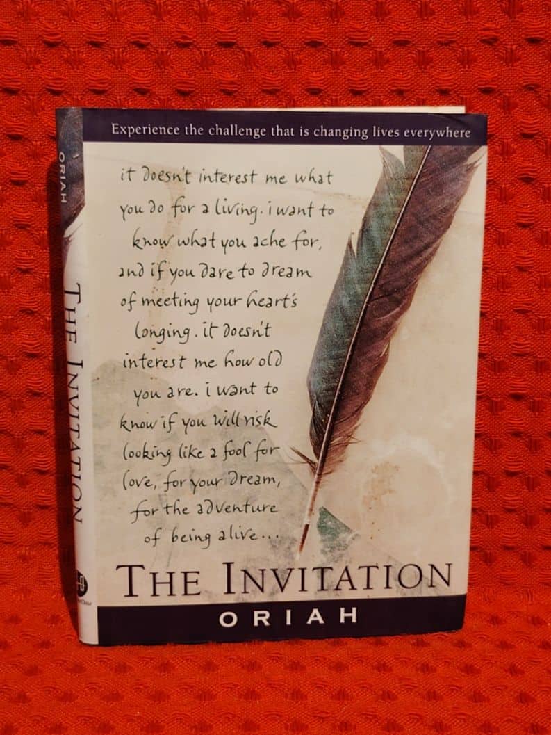 Oriah Mountain Dreamer : The invitation