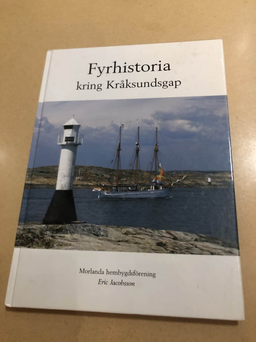 Paul Moxnes : Fyrhistoria kring Kråksundsgap