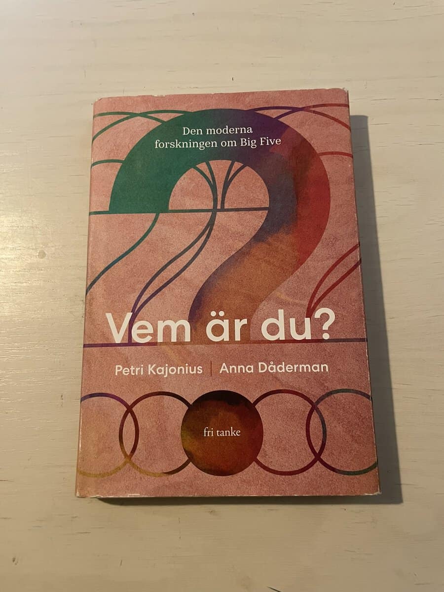 Petri J. Kajonius : Vem är du?