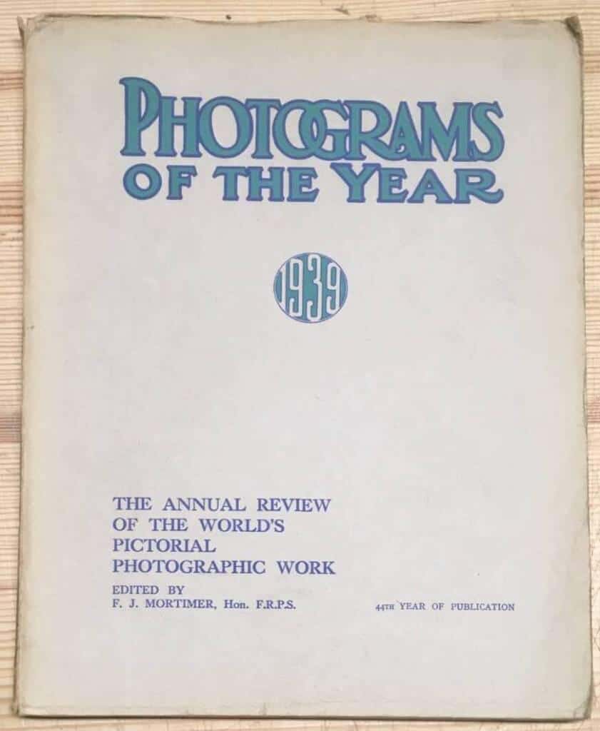 Photograms of the year 1939 - the annual review of the worlds pictorial phographic work