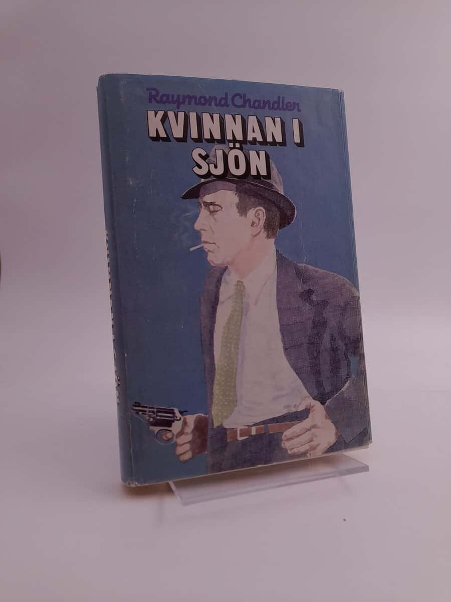 Raymond Chandler : Kvinnan i sjön