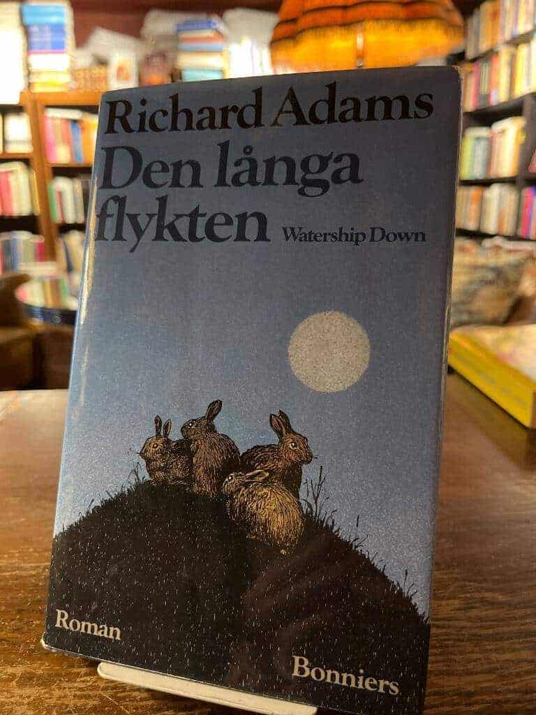 Richard Adams : Den långa flykten