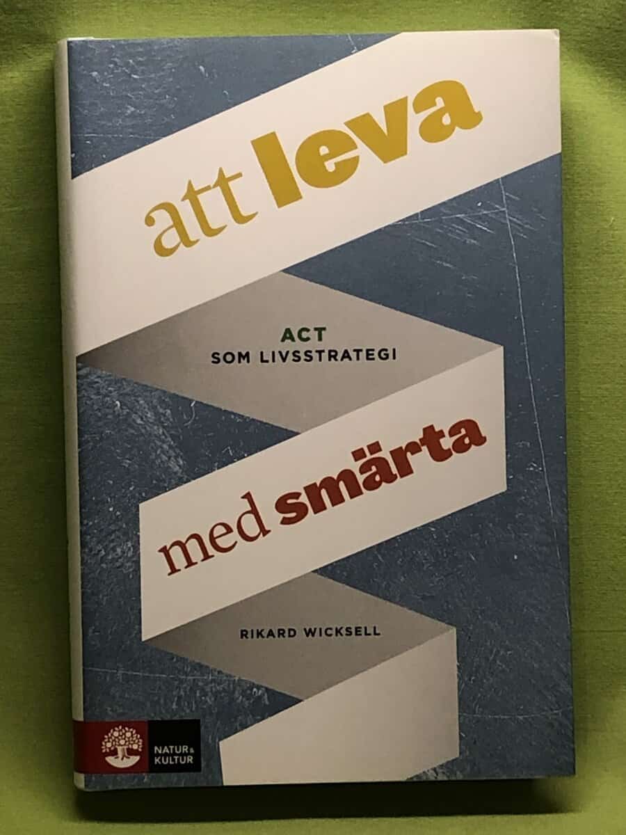 Rikard K. Wicksell : Att leva med smärta