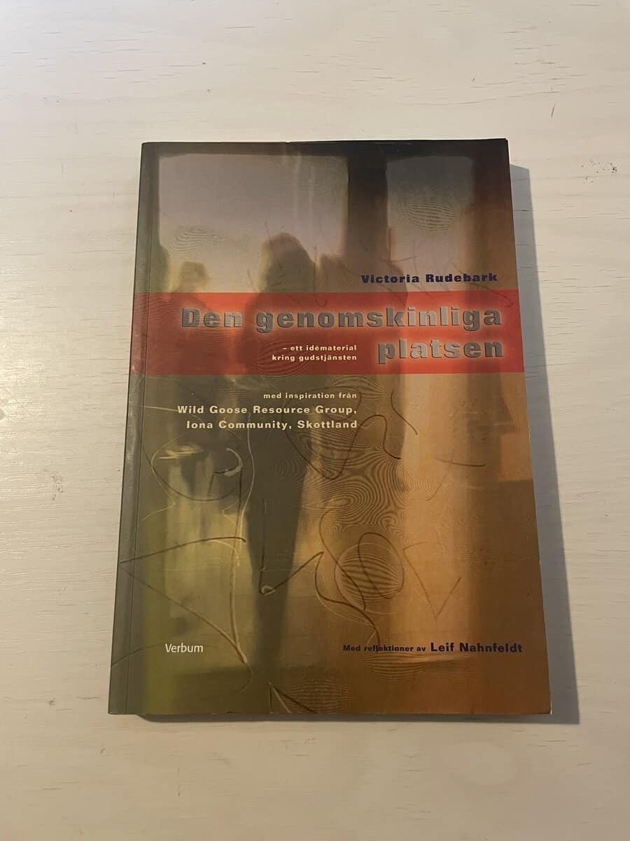 Rudebark, Victoria, Nahnfeldt, Leif : Den genomskinliga platsen