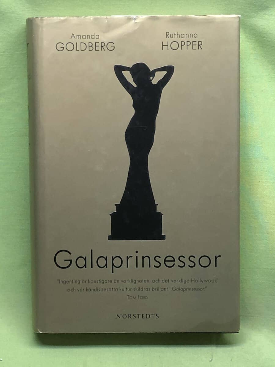 Ruthanna Hopper Amanda Goldberg : Galaprinsessor