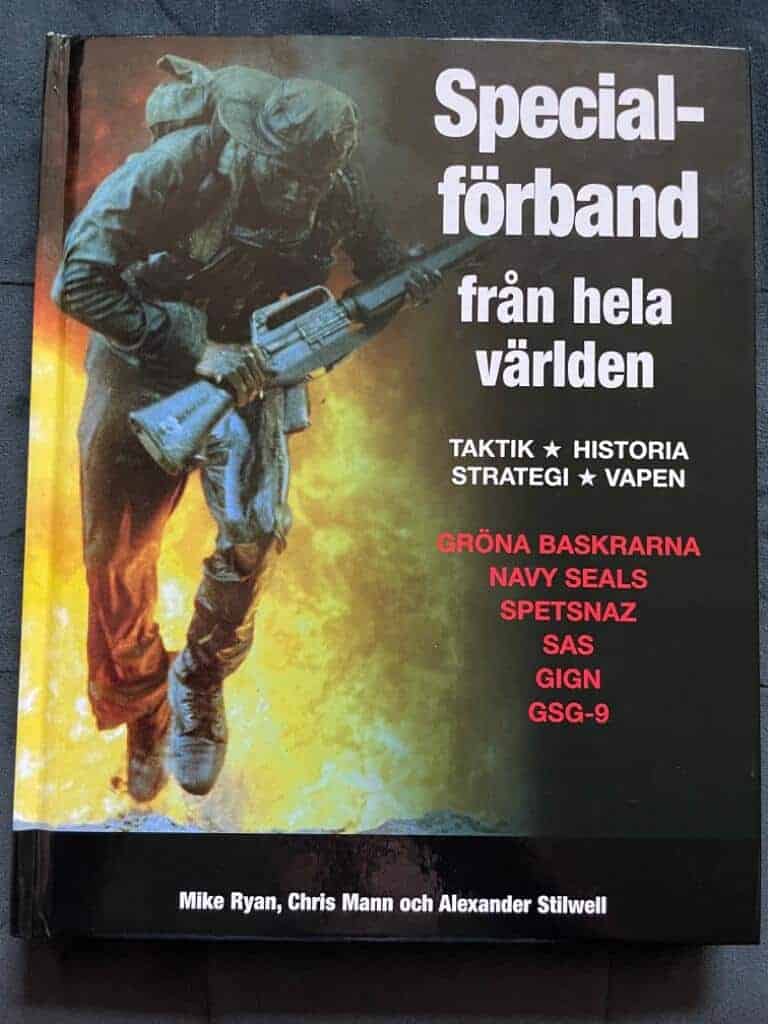 Ryan, Mike ; Mann, Chris ; Stilwell, Alexander : Specialförband från hela världen
