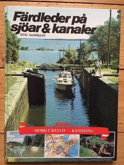 Sandelin, Stig ; Båtnytt : Färdleder på sjöar & kanaler