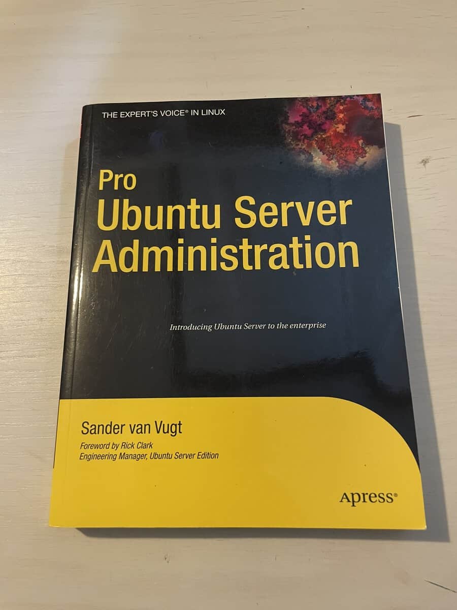 Sander. Vugt : Pro Ubuntu Server Administration