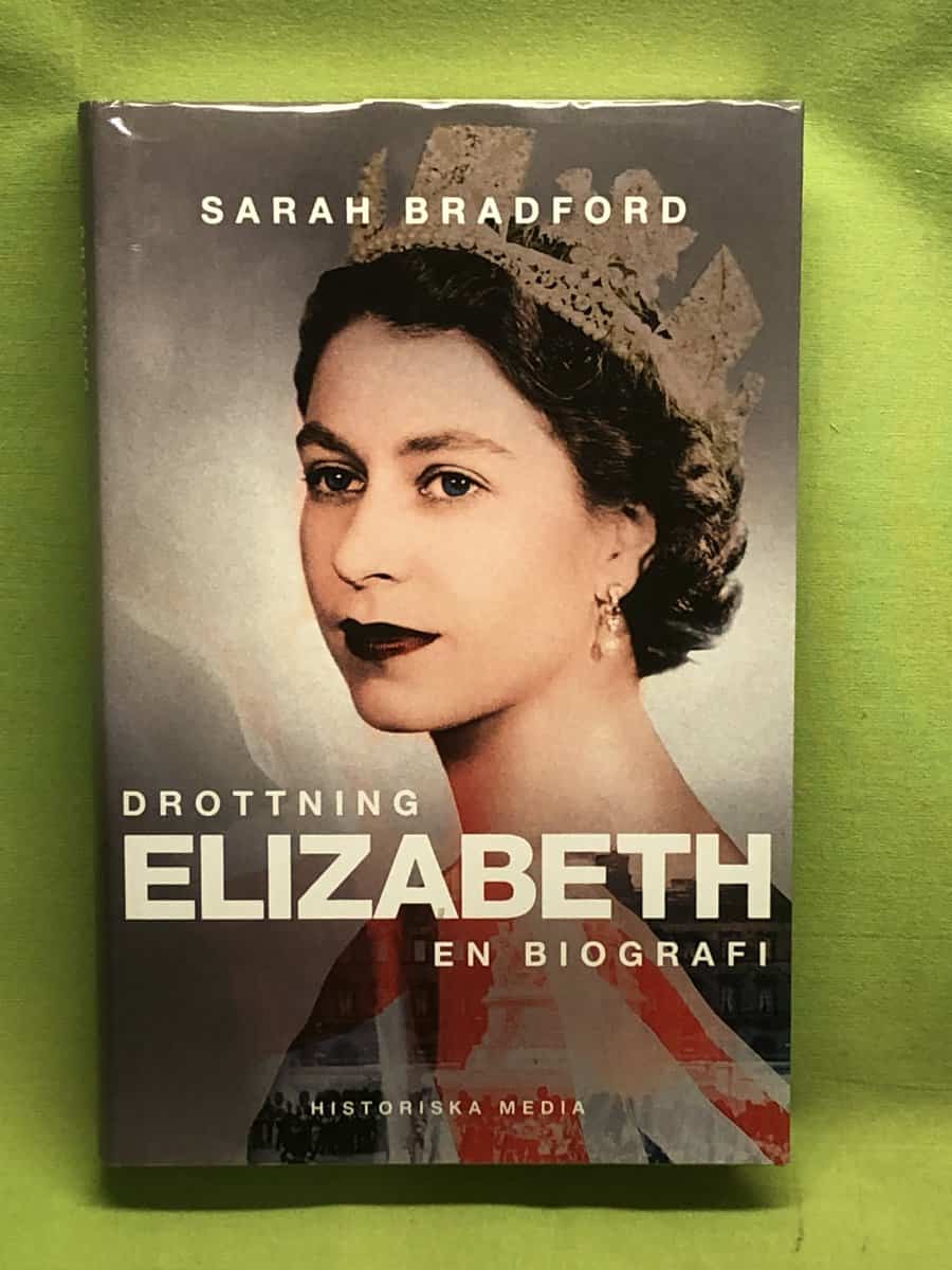 Sarah Bradford : Drottning Elizabeth