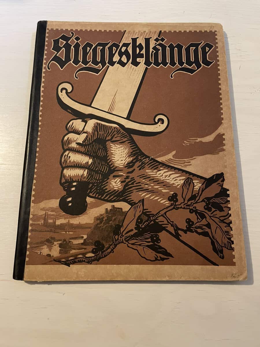 Siegesklänge - 96 vaterlands- und soldatenlieder, märsche , hymnen und patriotisches marschpotpurri