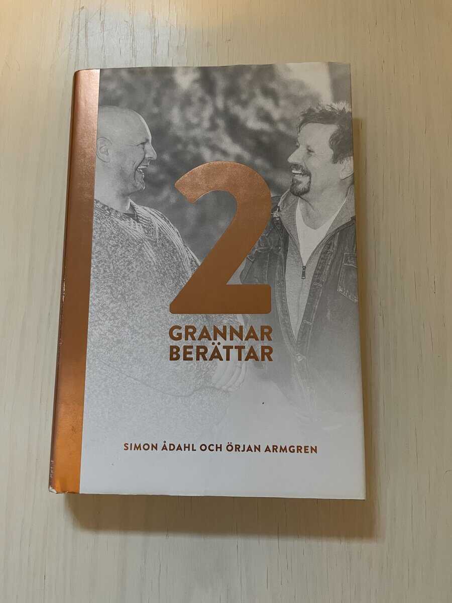 Simon Ådahl : 2 grannar berättar