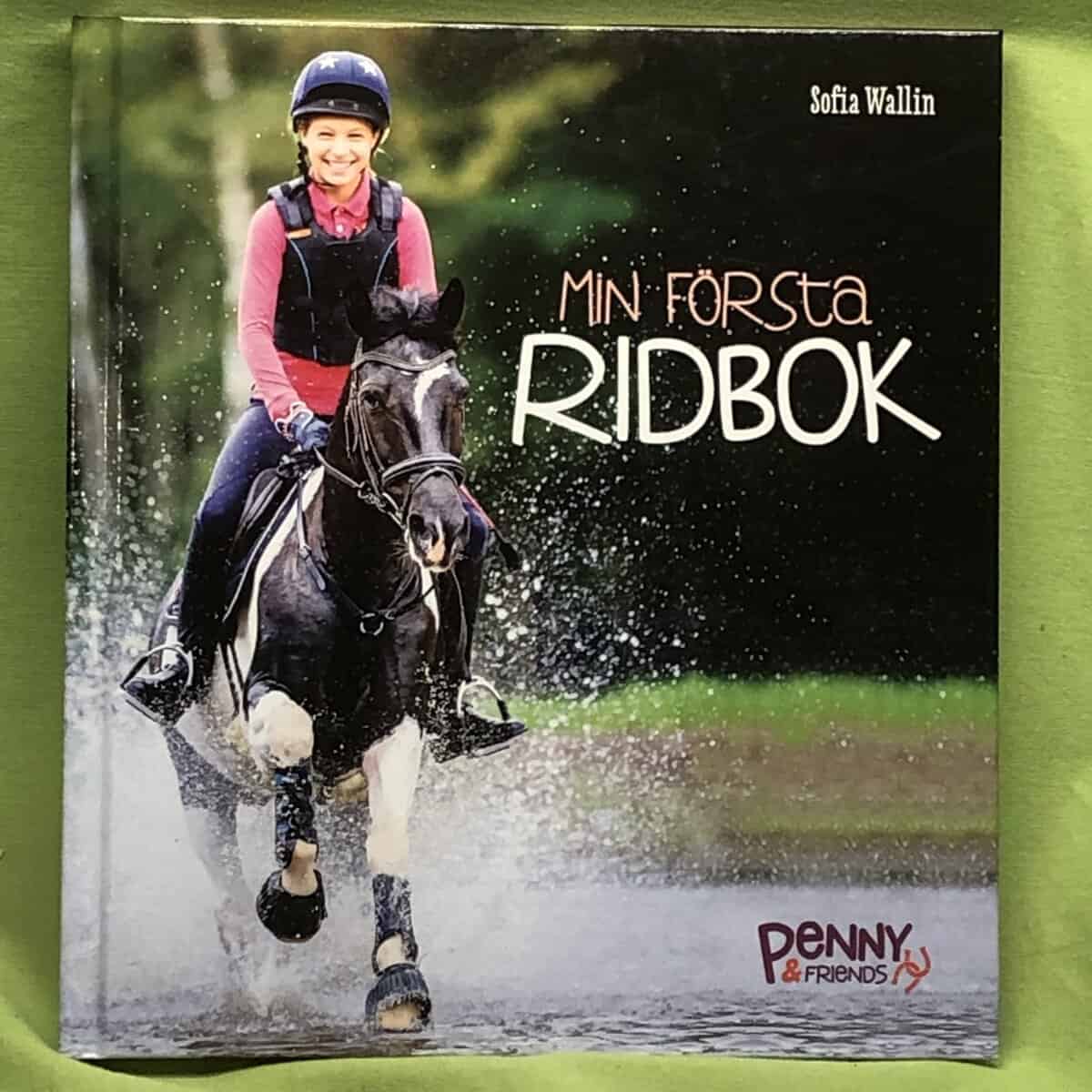 Sofia Wallin : Min första ridbok