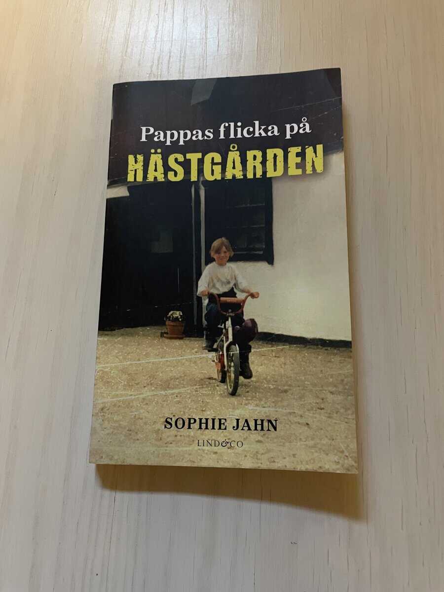 Jahn, Sophie, Knutas, Marie-Anne : Pappas flicka på hästgården