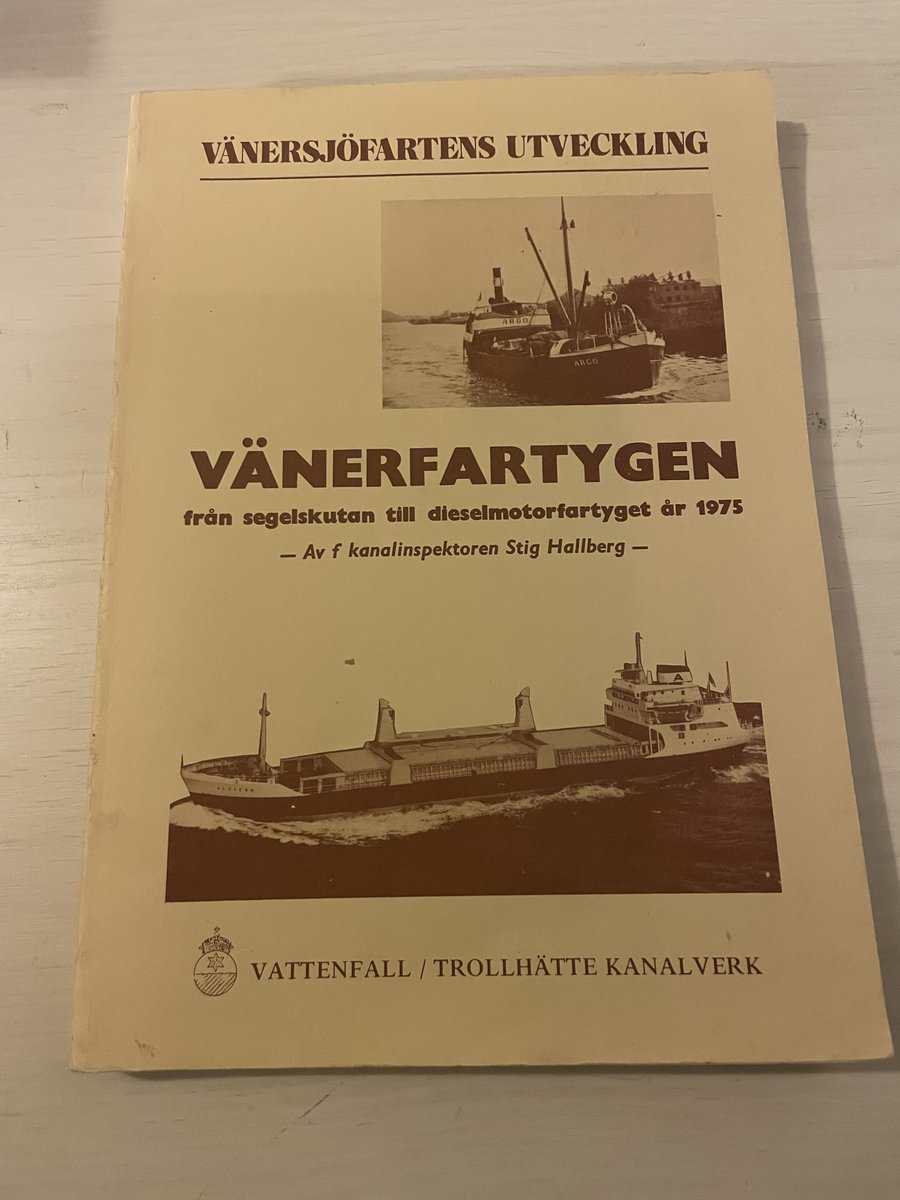 Stig Hallberg : Vänersjöfartens utveckling - Vänerfartygen från segelskutan till dieselmotorfartyget år 1975