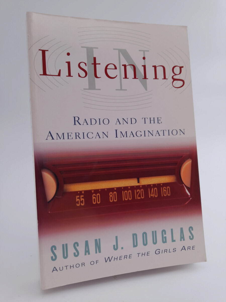 Susan J. Douglas : Listening in